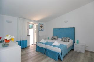 Relais Villa Chiara free parking - Sorrento - 0