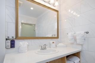 The Millwood - Millbrae - 4
