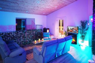 Pine Mountain Club Villa with Sauna, Deck and Views! - Pine Mountain Club - 6