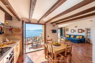 CASA CON VISTA MARE - 4