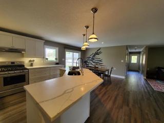 Bizlodge County Greenside Lakeview - 3