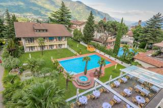 Glanzhof Hotel & Apartments - Marling - 4