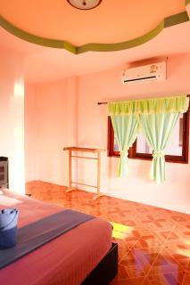 J.B.Hut Bungalows - Haad Yao - 2
