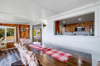 Fisherman's Dream Boat House - Garibaldi - 5