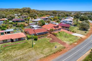 Sunrise House - Albany - 6