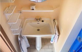 Awesome Apartment In Bastogne - 2