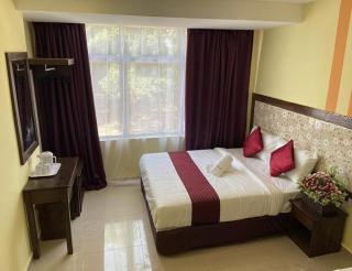 Sun Inns Hotel Meru Raya - 2