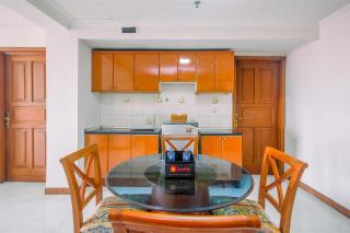 Spacious and Strategic 3BR Kondominium Juanda Apartment By Travelio - Giacarta - 4