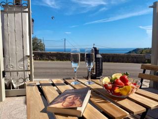 Il Riccio Apartment - Procida - 0