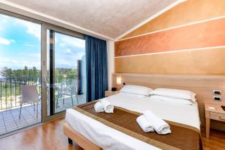 Hotel Rivus - Peschiera del Garda - 1
