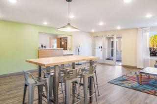 WoodSpring Suites Jacksonville Baymeadows - 6