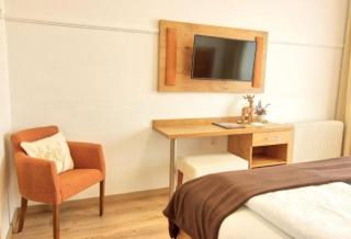 Hotel & Restaurant Seehof - Podersdorf am See - 1
