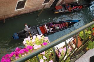 Leoncini with a wonderful canal view - Venice - 5