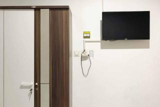 SAS Guest House Mitra RedDoorz At Darmo Park 2 Surabaya - 6