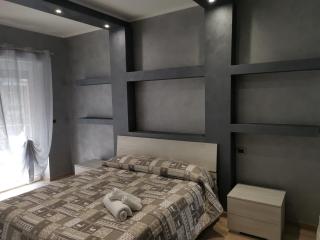 CAV Black Pearl by People - Turin - 0
