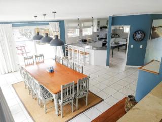 Akwa - Hermanus - 3