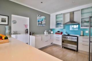 Paradise Beach House with Pool and Parking - Kommetjie - 3