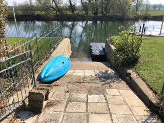 Thames Edge Rooms - Wallingford - 4