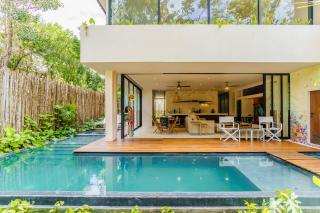 Gorgeous Flowy Space with Wrap-around Private Pool - Tulum - 0