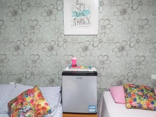 QUARTO TRIPLO - AMPLO E CONFORTAVEL no Bairro DO ESPINHEIRO - Recife - 7