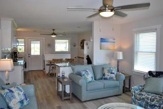Ike's Place - 4