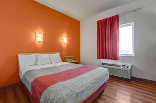 Motel 6-Lemoore, CA - Lemoore - 5