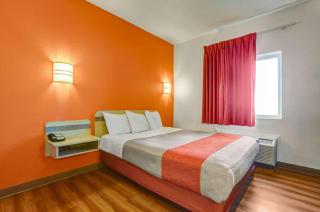 Motel 6-Lemoore, CA - Lemoore - 1