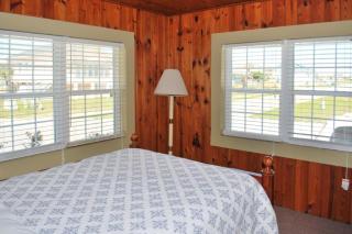 Thomas Cottage - Holden Beach - 3