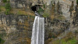 La cabaña del lago en ZAFIRO LAGUNAZO Parque Natural del Río Mundo - 6
