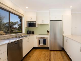 Surfspray I Pet Friendly I Absolute Beachfront - Culburra Beach - 6