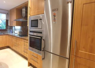 Luxurious Two Bedroom Apartment in Mar Azul, Estepona - Estepona - 2