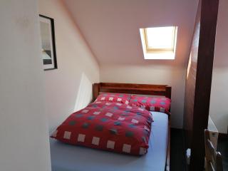 Aille River Tourist Hostel and Campsite Doolin - 1