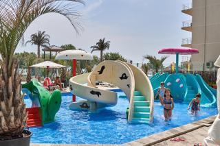Glamour Sea view Family Apartments - Spa n Pools Resort - Mamaia - 4