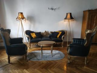 Main Square 18 King Apartament - 1