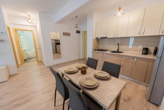Moonlight Bliss Apartment - Mamaia - 3