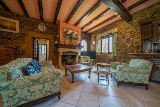 Castillo Can Xirau, Propiedad Exclusiva con piscina & aircon - Santa Susanna - 2