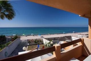 Villa Lucia sul mare - SantʼAndrea - 0