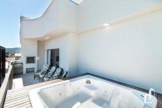 Cobertura com jacuzzi aquecida - 9