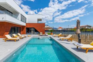 Villa SEVEN HEARTS with heated pool and private basketball playground near Split - Kaštela - 8