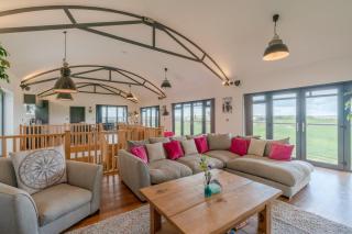 Lower Lodge Barn - Alcester - 9