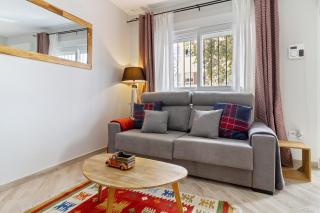 Barceló 21, parking on request, Atico With terrace & Studio With Patio, Center, breakfast included, quite neighborhood, BC - 1