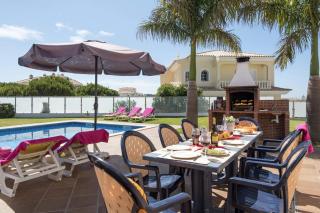 Villa Soni by Villa Plus - Olhos de Água - 8