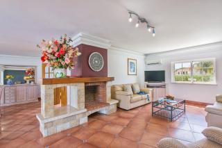 Villa Soni by Villa Plus - Olhos de Água - 6