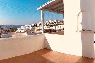 Naousa Seaview Reatreat - 2