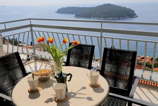 Spacious 2 BR Apt LuxeView- OldTownView, 10min to town - Dubrovnik - 8