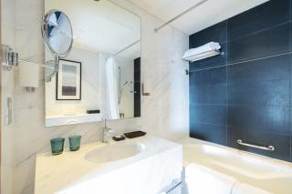 Luxury residence at Dubai Mall - Dubai - 2