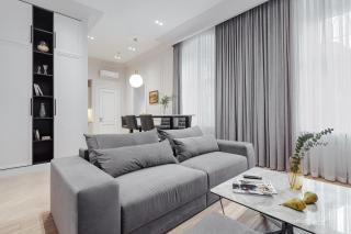 NEW! Luxury apartment in the CENTER of ODESSA overlooking Deribasovskaya str. LOW PRICE! - Odessa - 0