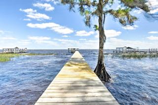Renovated Crescent Lake Escape with Waterfront Deck! - Crescent City - 0