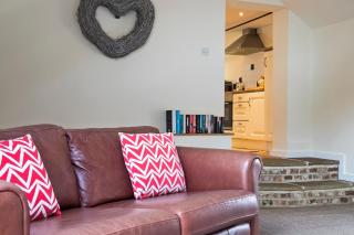 Nether Farm Barns - Ashbourne - 5