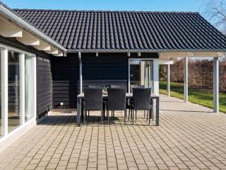 14 person holiday home in Ebeltoft - 4